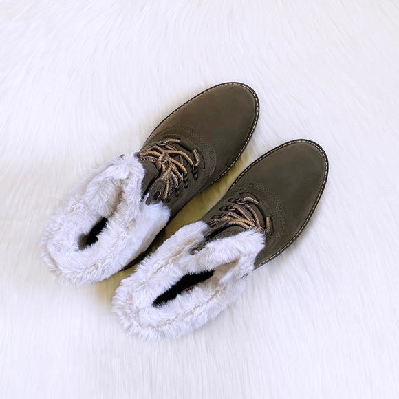 Timberland Women’s Courmayeur Valley 6” Waterproof Boots - Picture 4 of 8